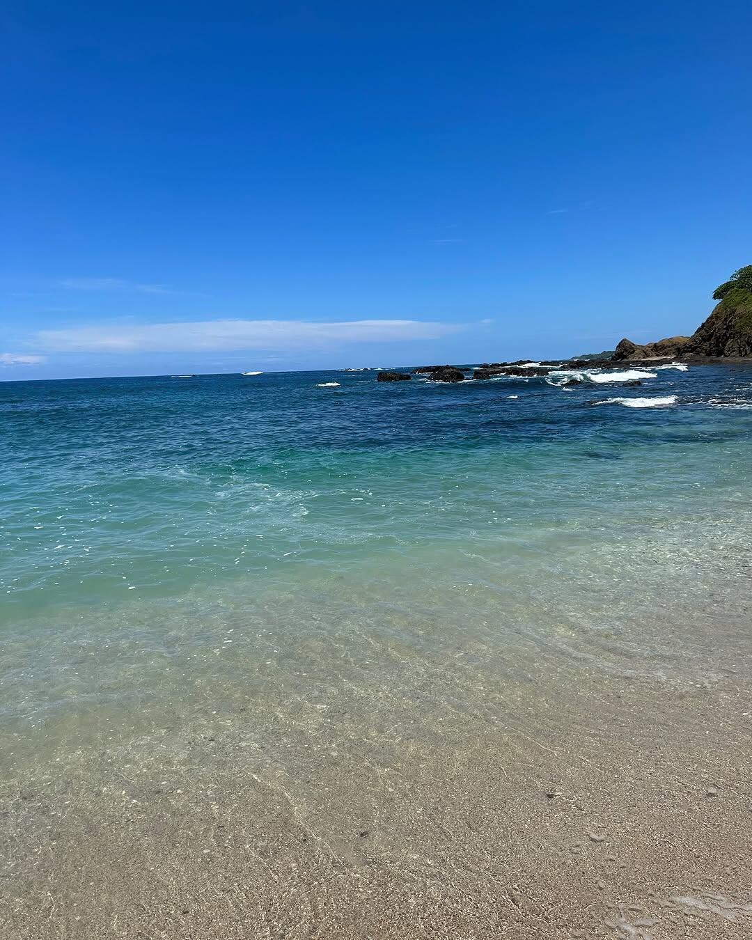 María González se chineó bajo el sol y mostró algo más que su sonrisa.