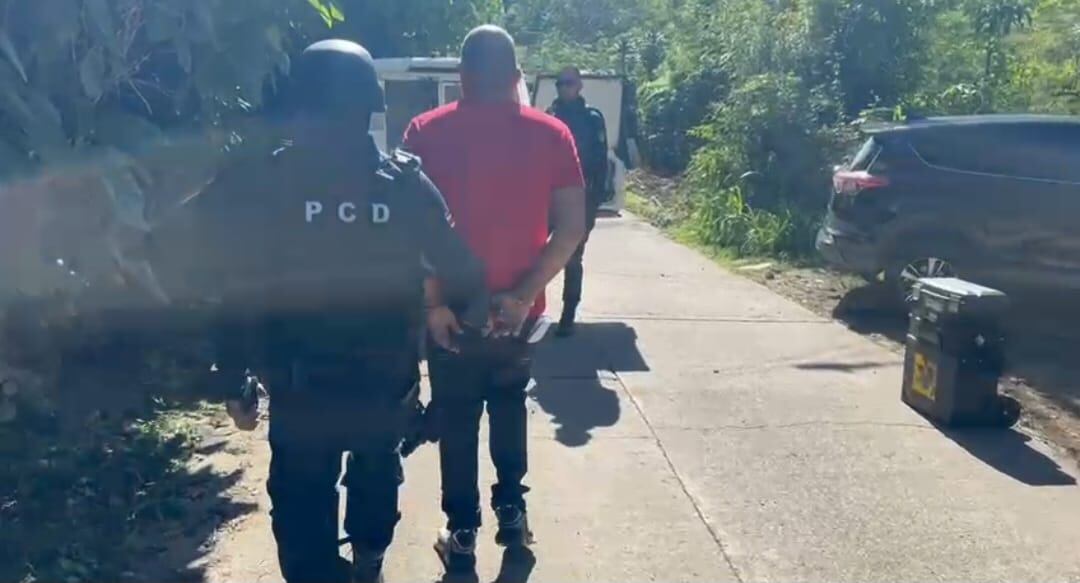 Calderón habría tratado de enviar los paquetes con droga al otro lado del mundo. Foto MSP;