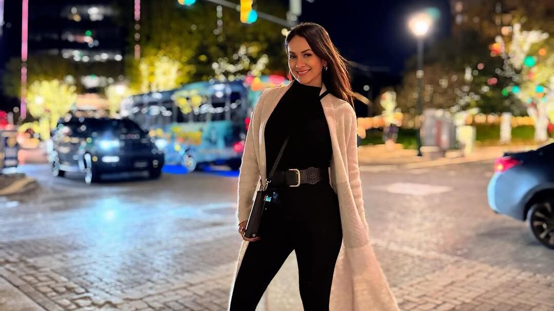 Johanna García se valió del tema del momento en Tiquicia para presumir que mientras en el país muchos han dejado de comer la fruta por el alto precio, en Estados Unidos casi que la están regalando.