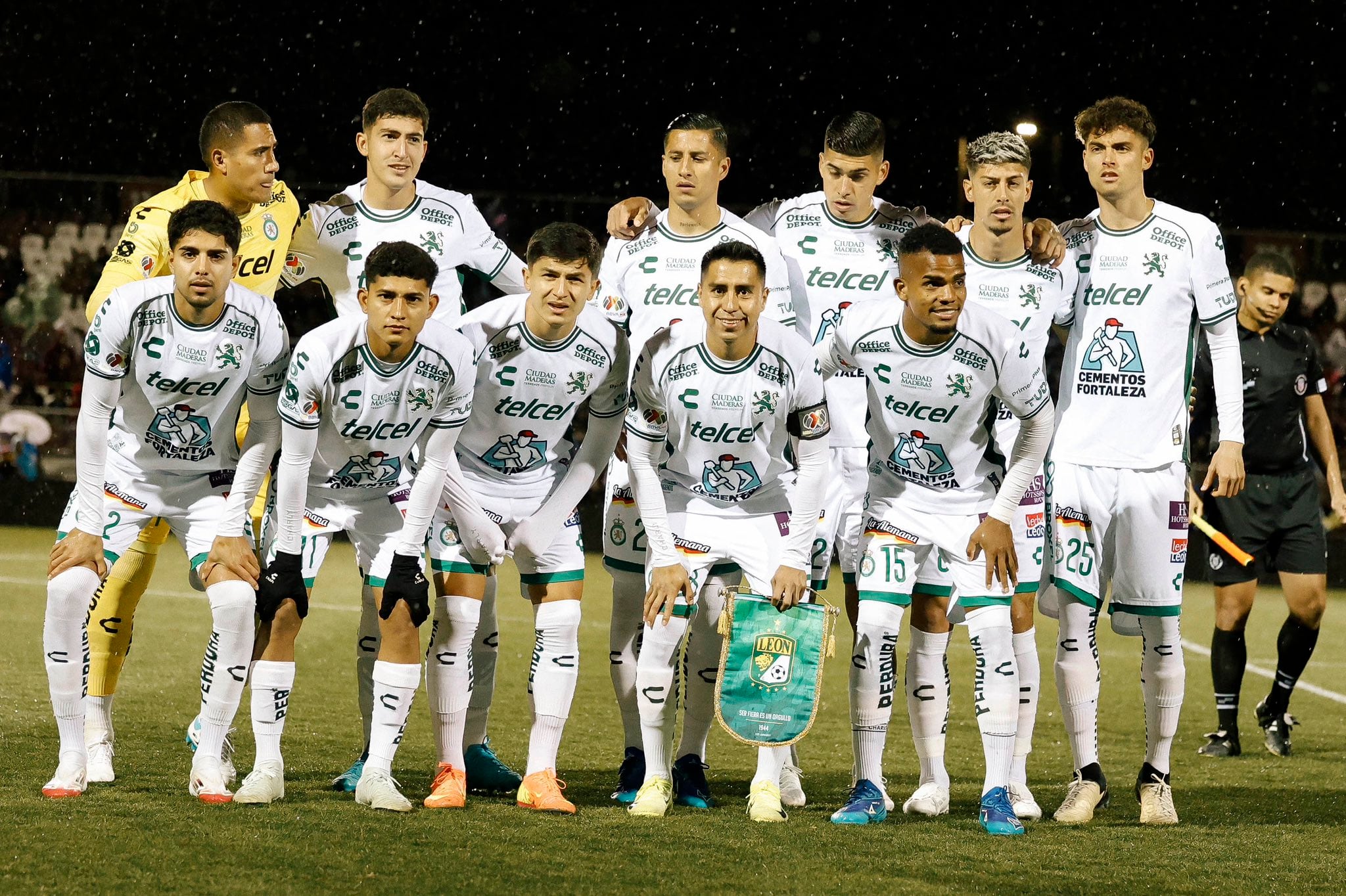 En el Club León están consternados ante la determinación de FIFA, de excluir a este equipo del Mundial de Clubes.