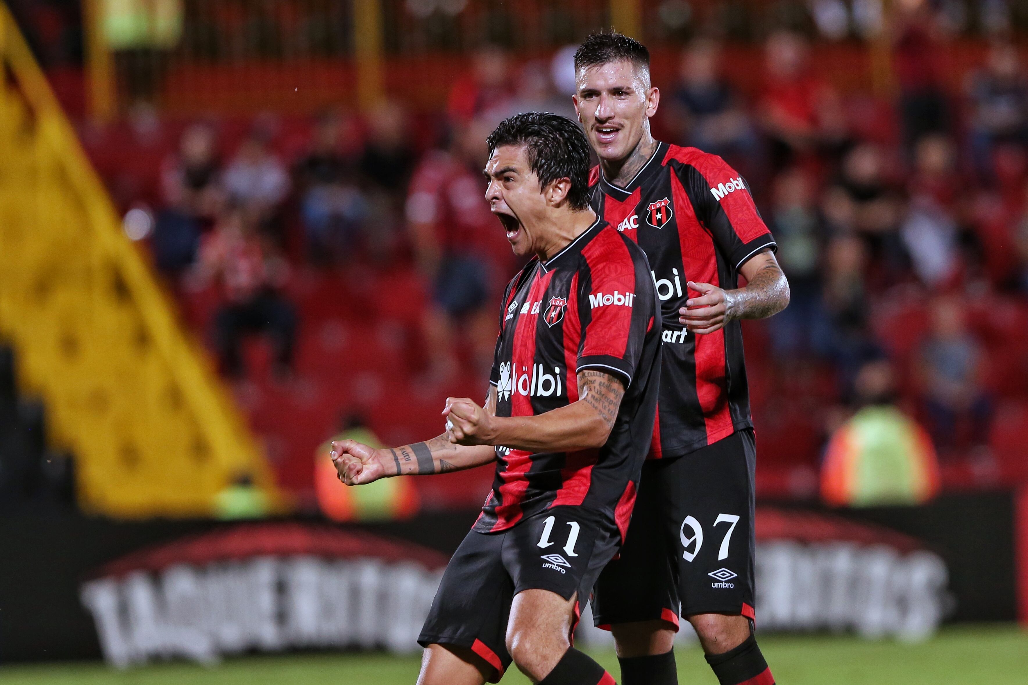 23/07/2024/ Juego entre Liga Deportiva Alajuelense vs CD Marathón por la CONCACAF Center American Club 2024 en el estadio Alejandro Morera Soto / Foto John Durán