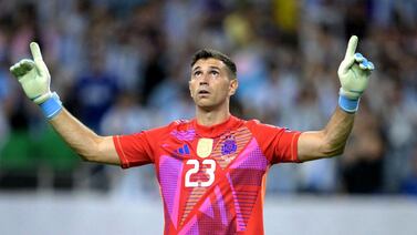 “Dibu” Martínez, un pibe de barrio que voló hacia su sueño de ser campeón