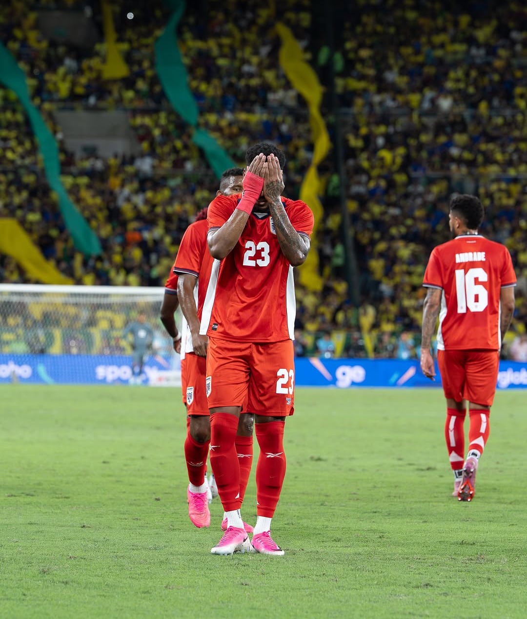 Panamá se llevó una goleada de 6-2 ante Brasil