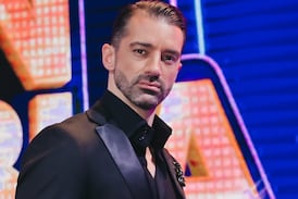 ¿Indirecta? Toni Costa lució un curioso detalle en Mira quién baila y la deja picando
