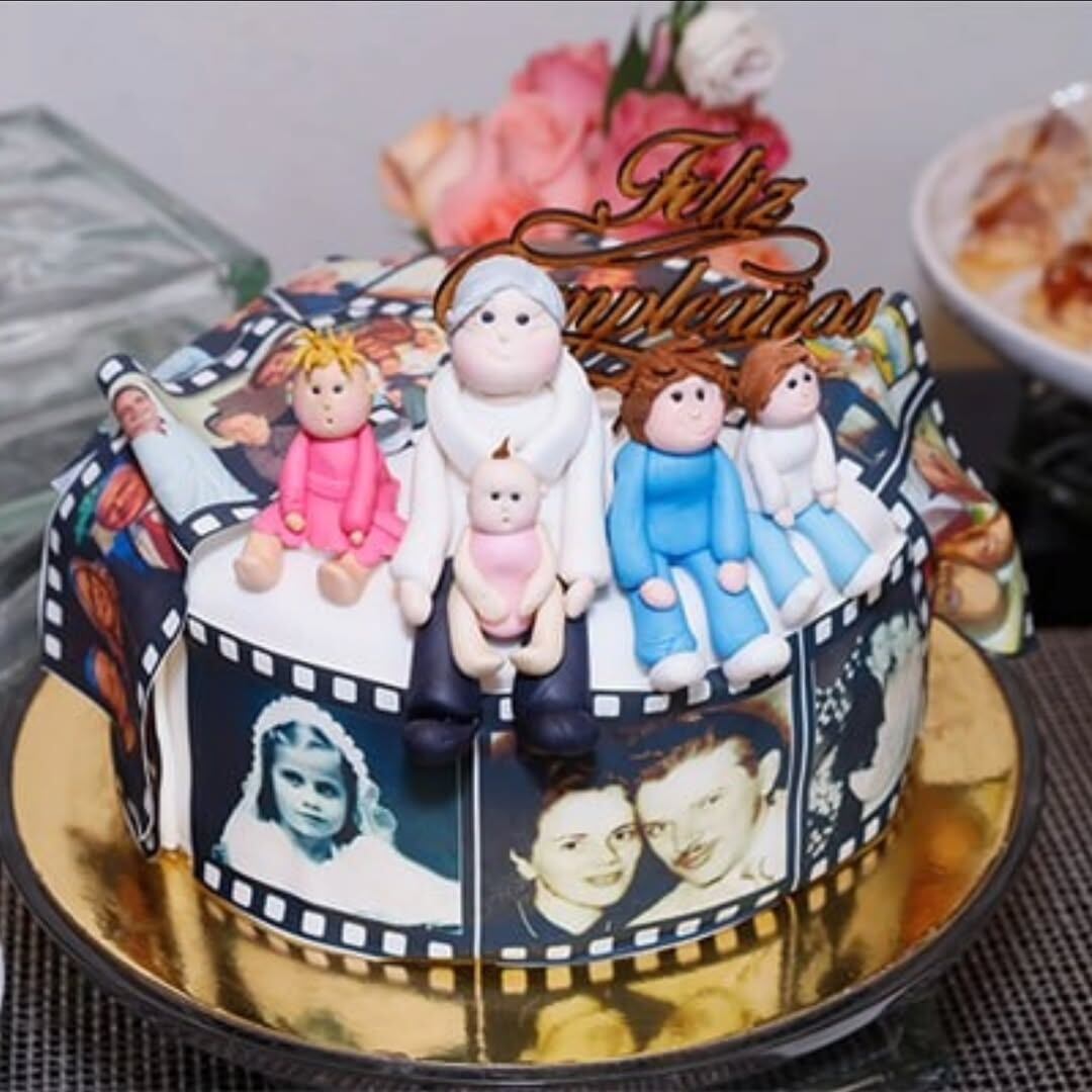 Doña Olga Cozza de Picado cumplió el pasado 1 de febrero 88 años y los celebró en una actividad muy especial rodeada de su familia y con un hermoso y simpático queque.