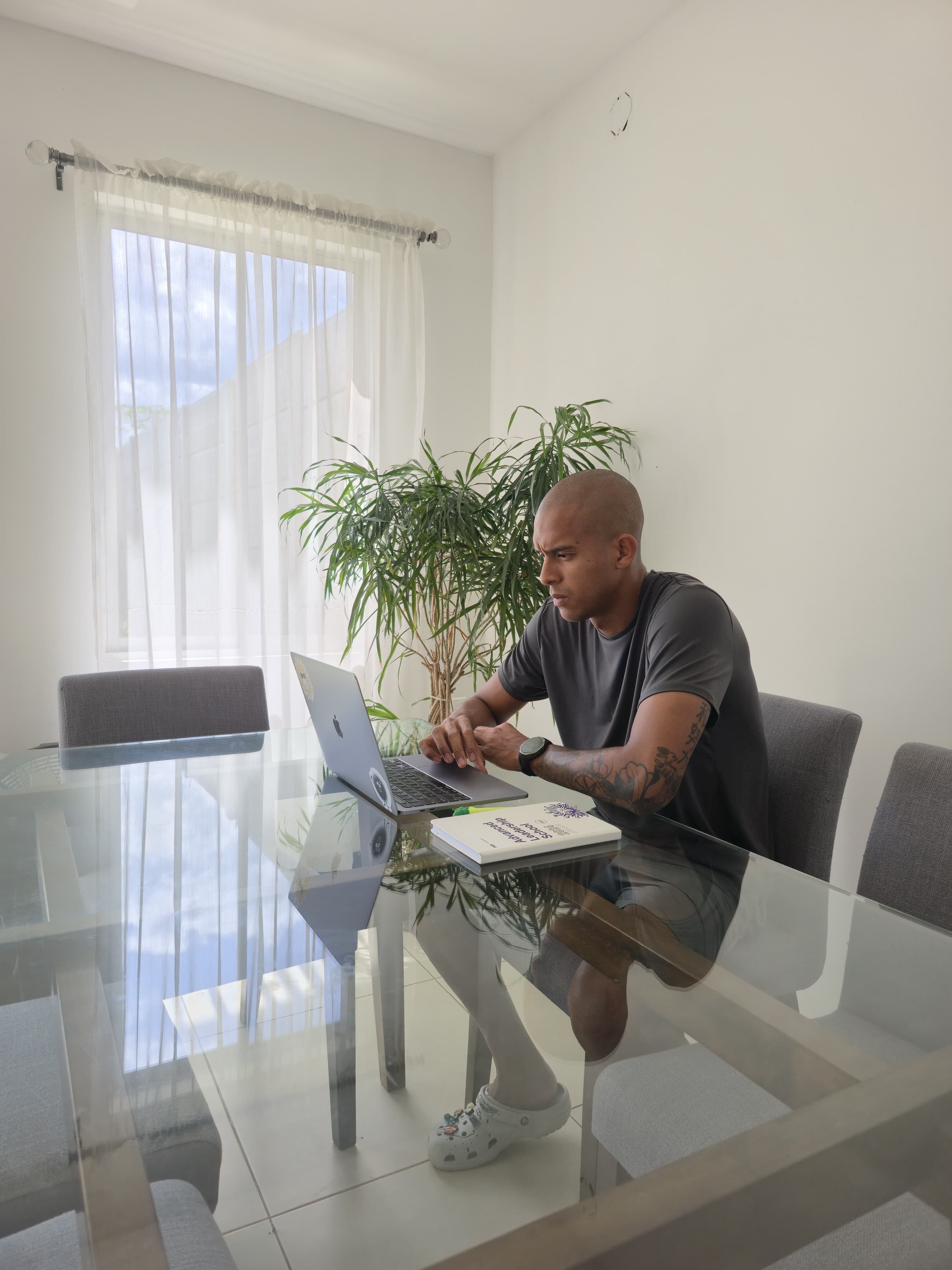 Miguel Ajú tiene una nueva oportunidad en la segunda división y jugará con Sarchí. Cortesía.