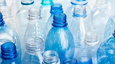 Este miércoles habrá un cambio importante sobre las botellas de plástico
