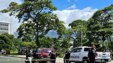 Muchacho de 27 años sufre terrible muerte cuando intentaba cruzar una calle