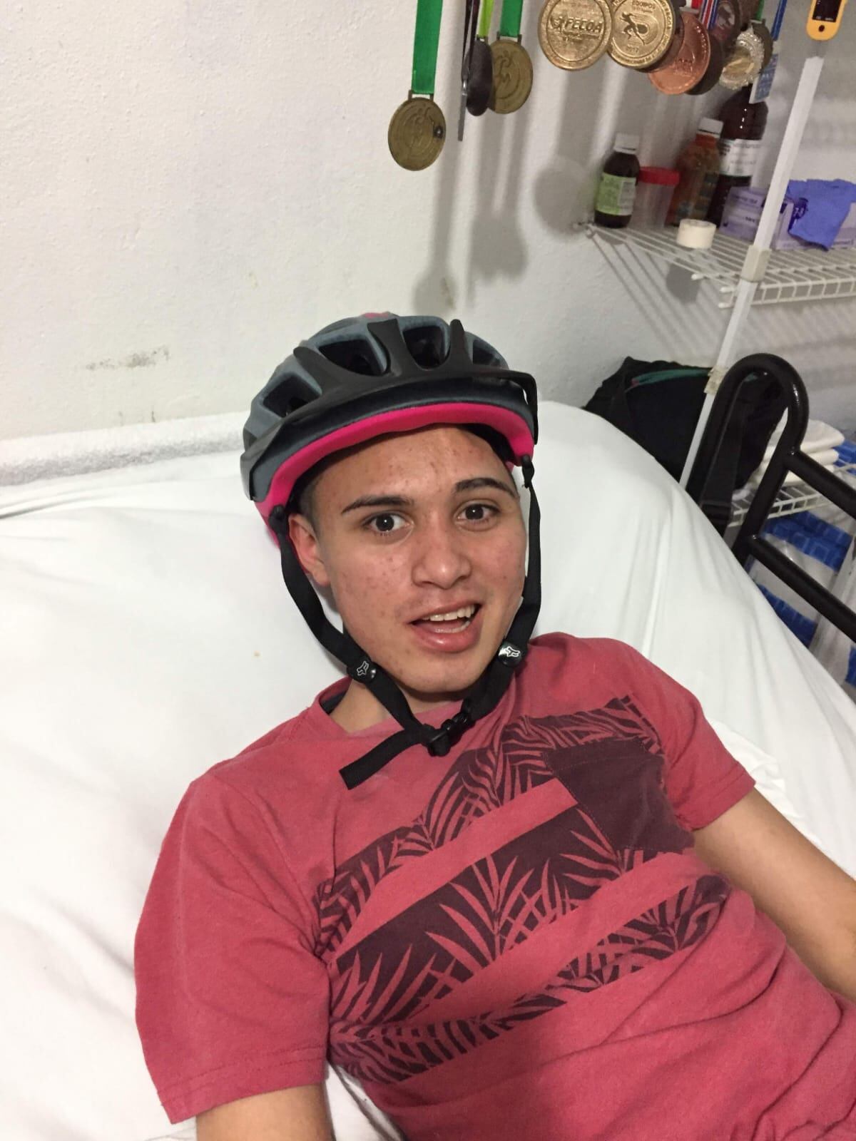 Jason Rosales sobreviviente de accidente