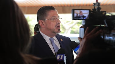 Reunión entre Rodrigo Chaves y la contralora general estuvo caliente