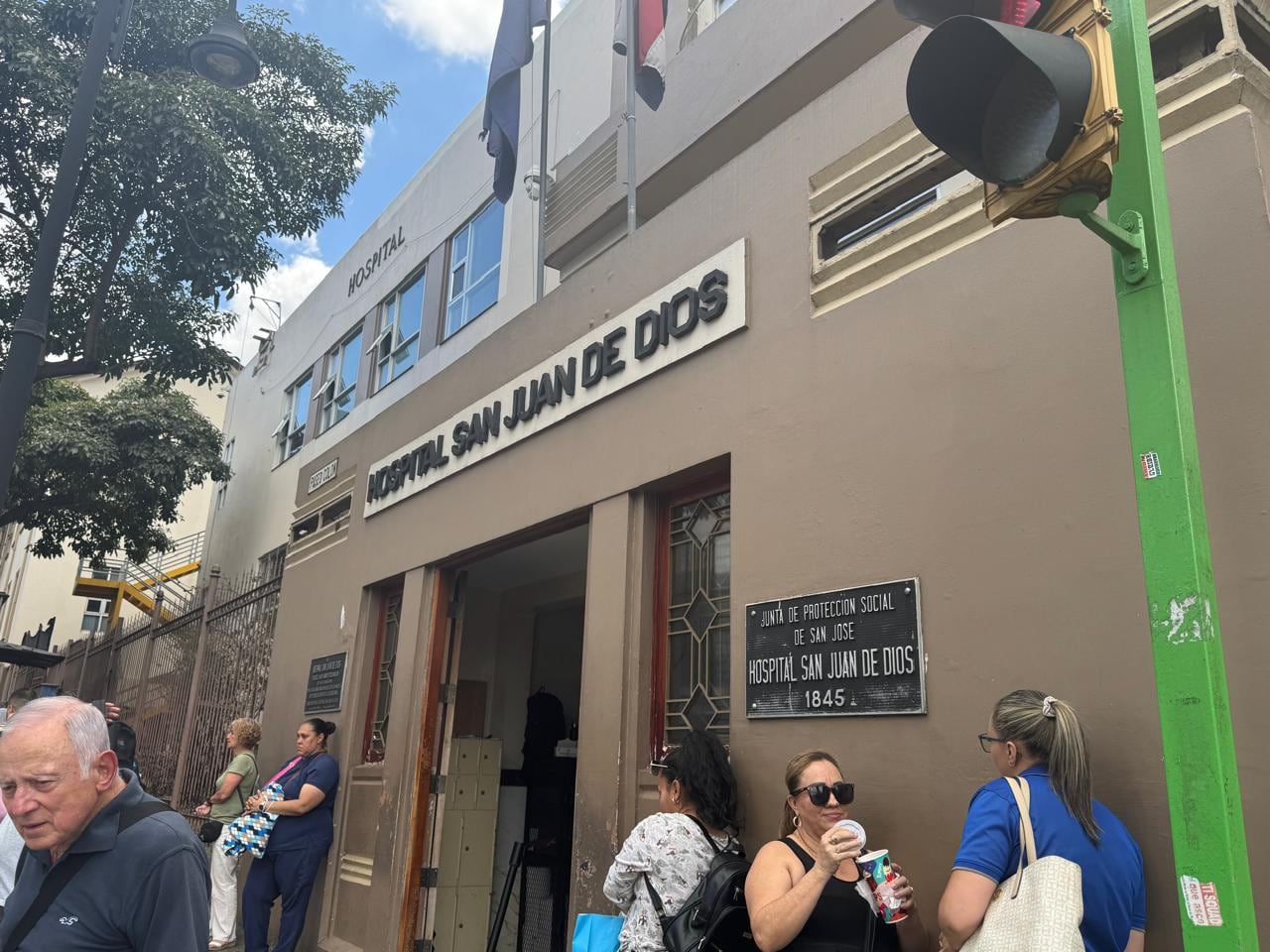 Servicios afectados en hospital San Juan de Dios