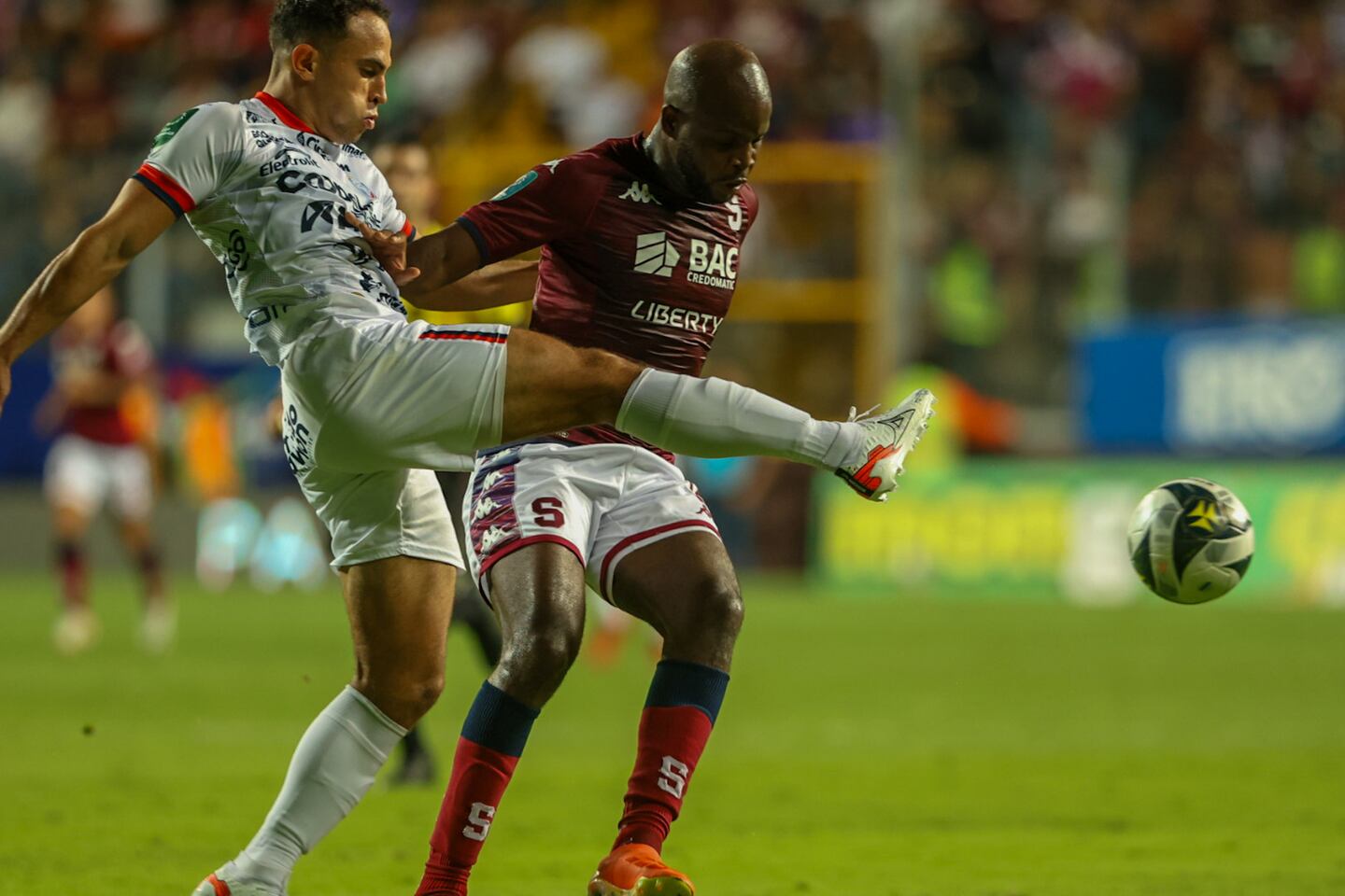 san-carlos-vs-saprissa-a-qu-hora-y-por-cu-l-canal-ver-el-choque-de