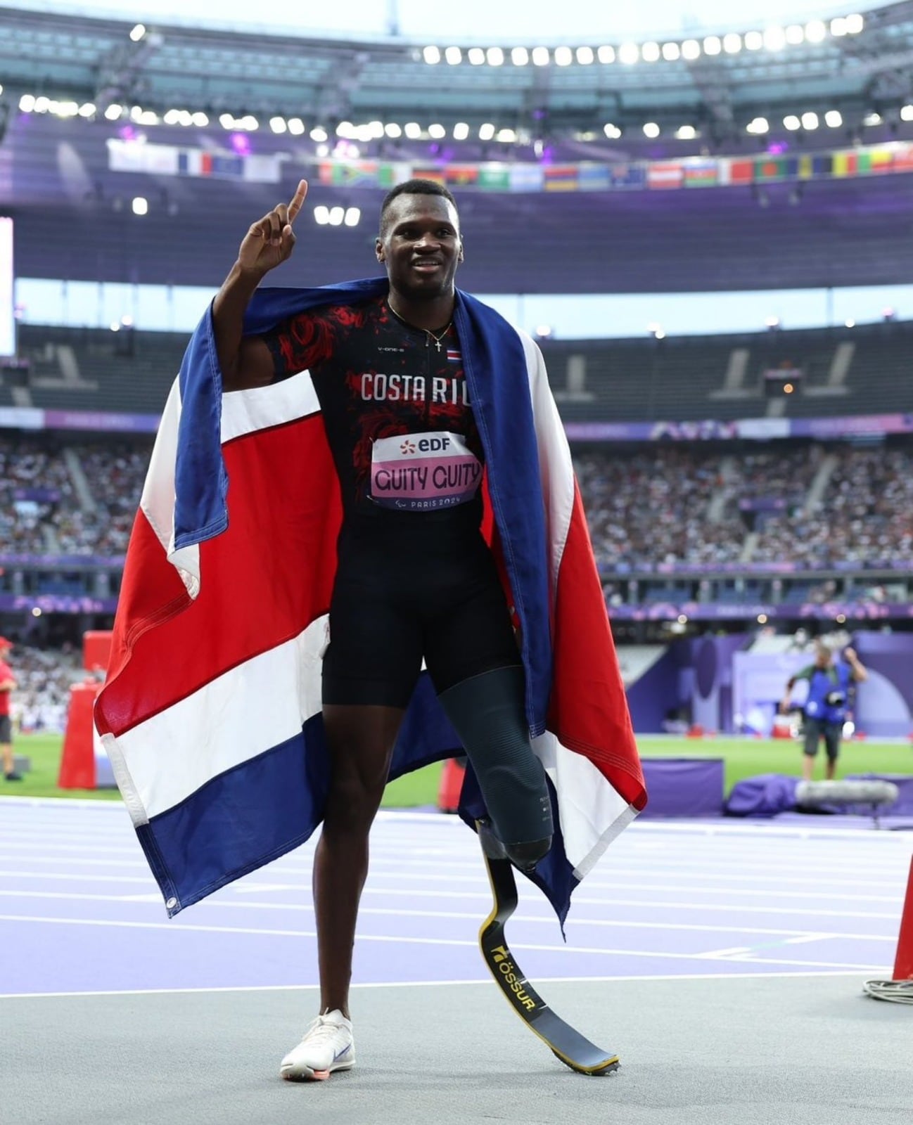 Sherman Guity se consolidó este lunes como el paratleta más rápido del mundo. Foto: Instagram
