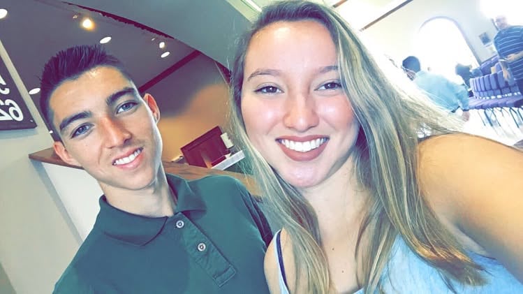 Gloriana Villalobos sacó a la luz el lado más personal de su hermano Mauricio, nuevo jugador del Saprissa. Instagram Gloriana Villalobos.