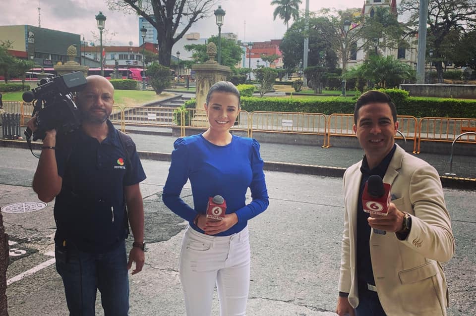 María Fernanda Quirós Hernández trabajó hace años en Repretel en el noticiero de canal 11, NC Once (que salió del aire a mediados del año pasado), y en la revista matutina de canal 6, Giros.