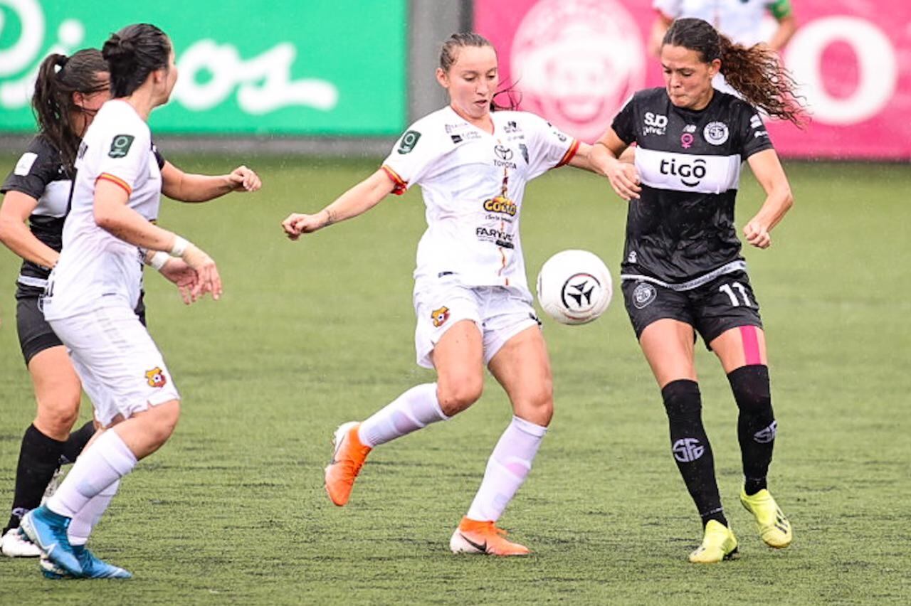 Segunda jornada del torneo de clausura femenino. Sporting 0-1 Herediano. Prensa Herediano.