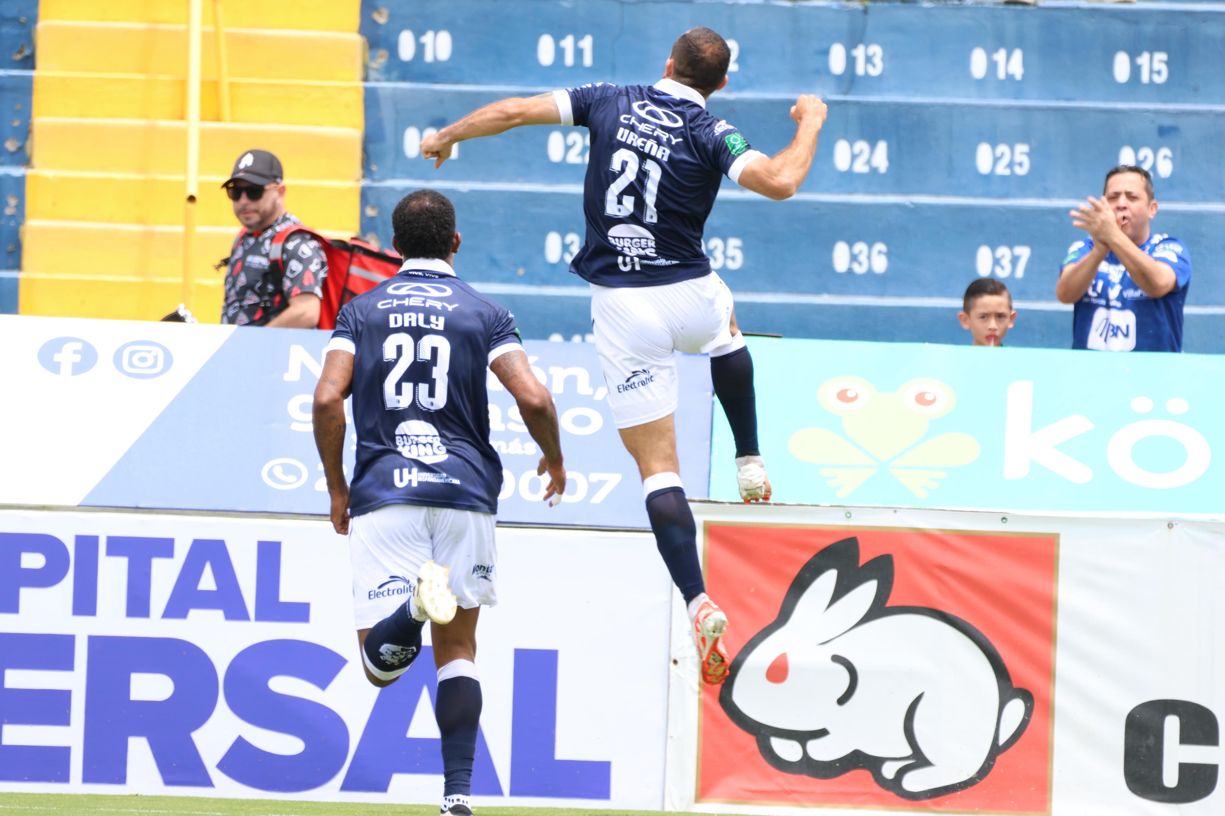 Cartaginés - Santos, estadio Fello Meza