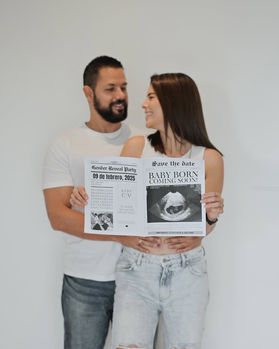 Marianela Valverde y su esposo Juan David Cardona presentan oficialmente a su hija Macarena.