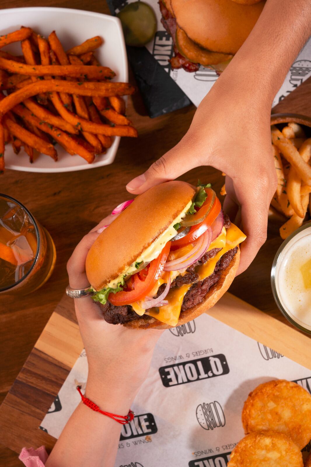 Q’TOKE BURGERS AND WINGS