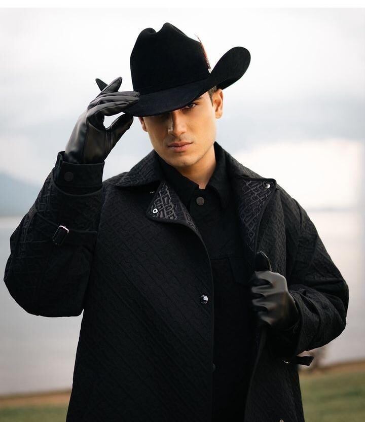 Cantante colombiano Pipe Bueno quedó enamorado de la comida de Costa Rica