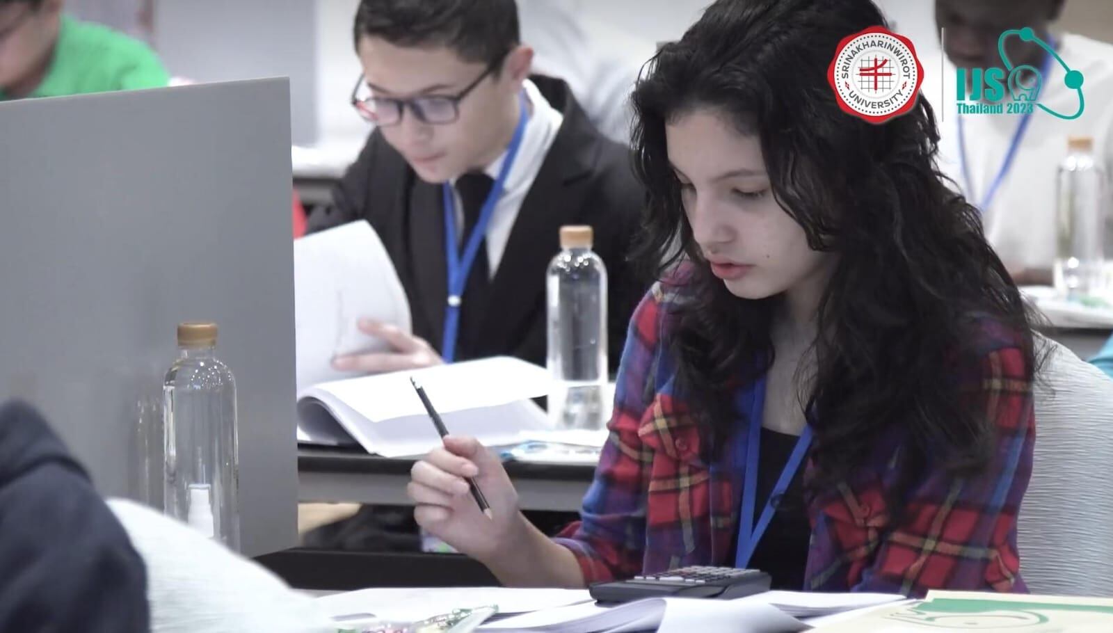 Sol Moya es una joven de San Carlos que ganó medalla de bronce en la Olimpiada Internacional de Ciencias. Cortesía.