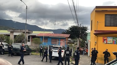 Hombre asesinado dentro de carro en Hatillo 5 habría sido relacionado con prestamos gota a gota