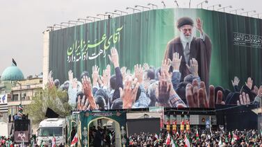 Irán advierte que una guerra prolongada podría “destruir” la economía mundial