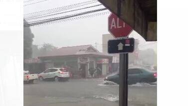 Lluvias no dan tregua: Cruz Roja rescató a nueve personas de viviendas inundadas