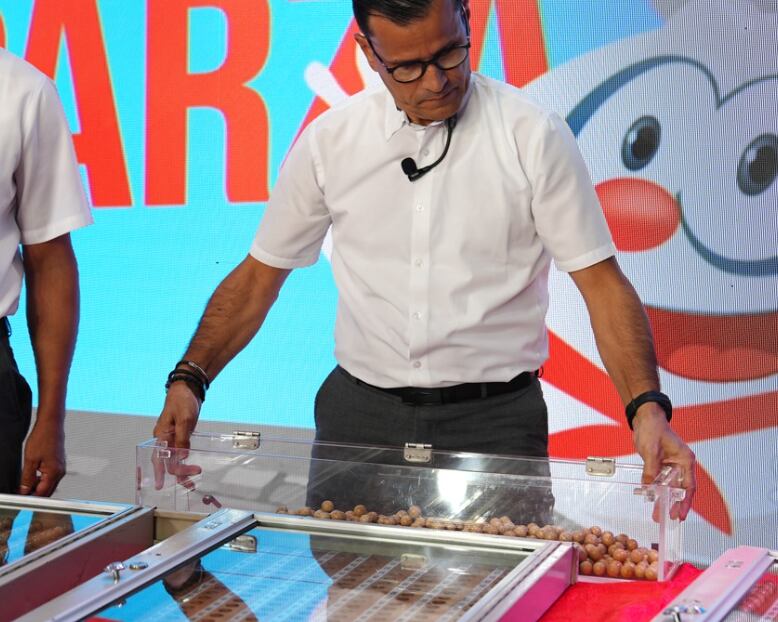 Primer sorteo de consolación de la Junta de Protección Social desde Esparza.