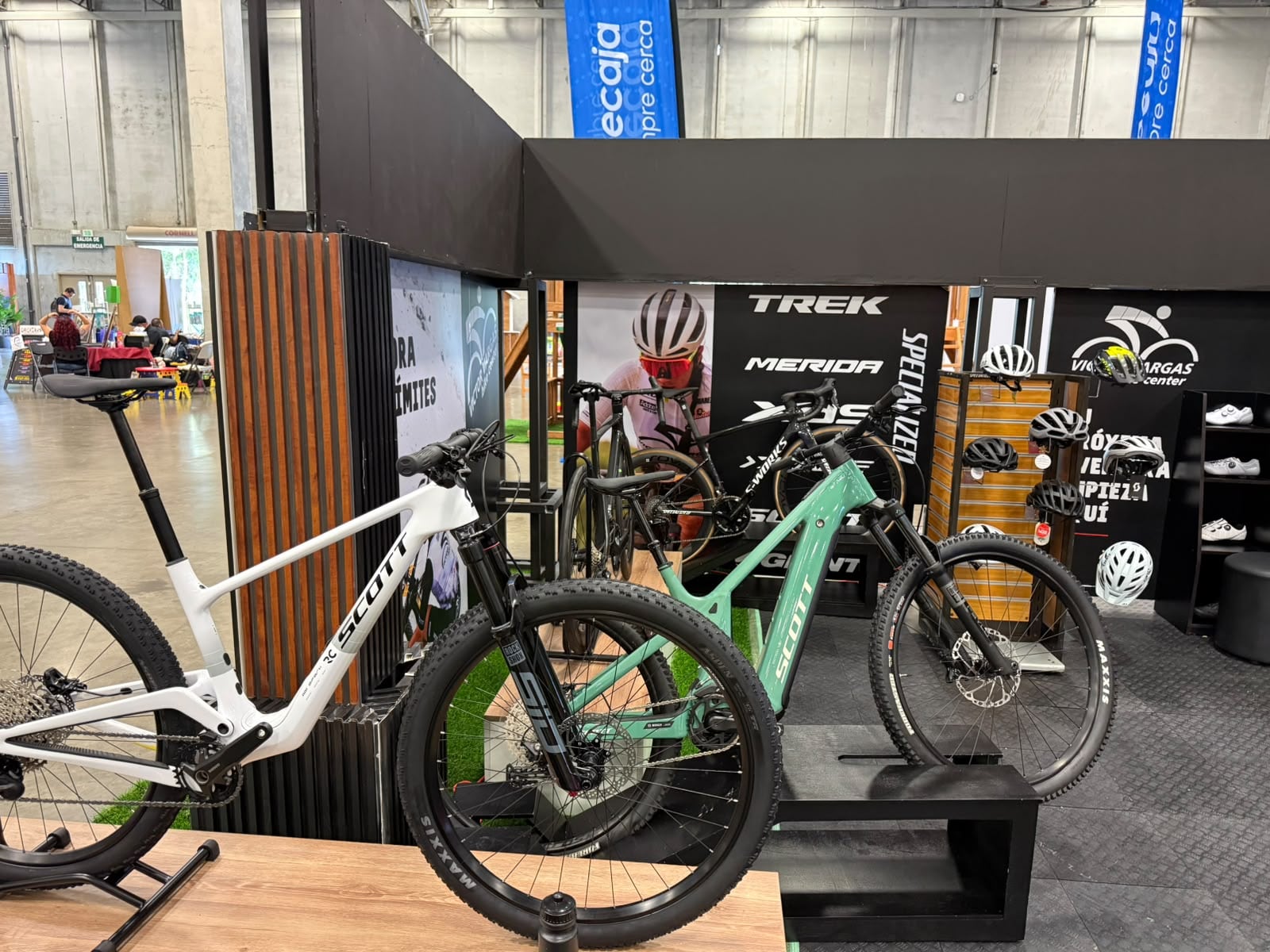 Ciclo Víctor Vargas debuta en Expocasa y Decoración 2026 ofreciendo bicicletas, racks para el hogar, asesoría y la opción de entregar su bici usada como parte del pago.