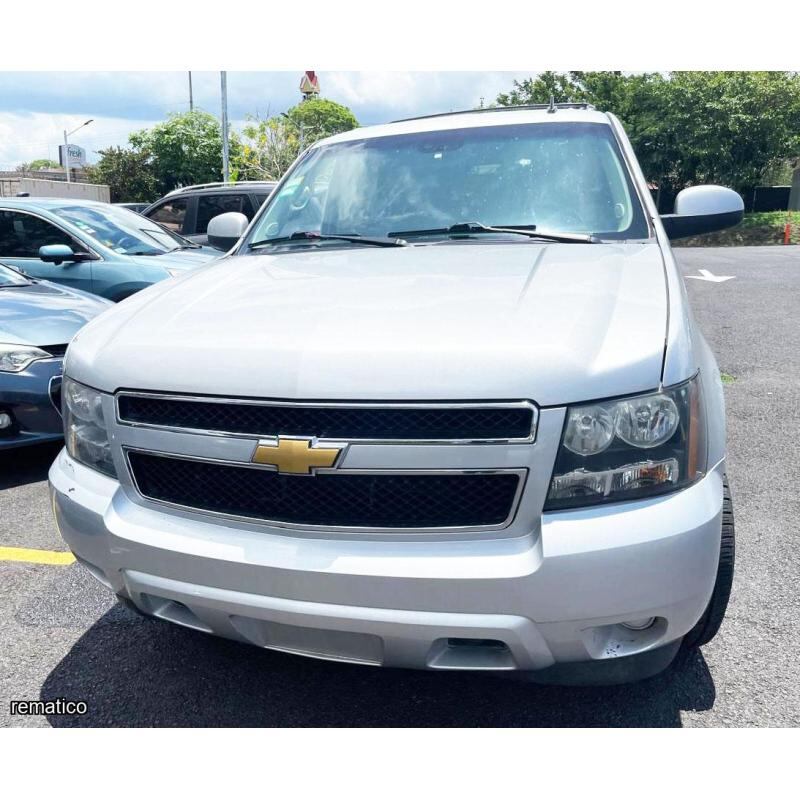 Subasta de la Embajada Americana