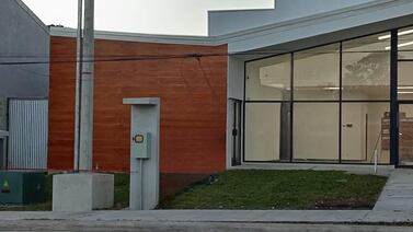 EBAIS de San Rafael Arriba de Desamparados amaneció en otro lugar este lunes