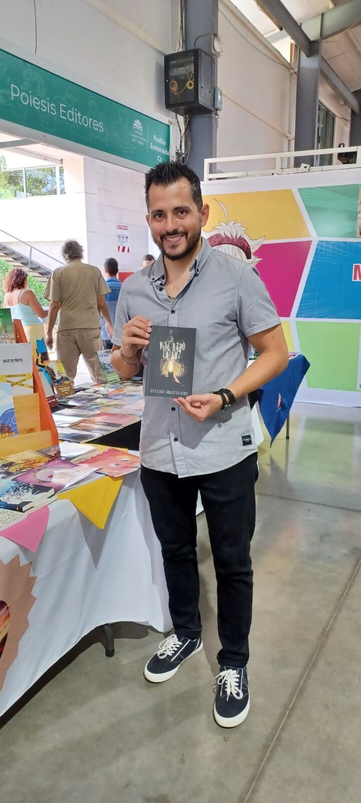 José Ricardo Carballo Pelando el ojo