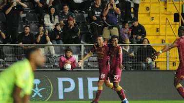 En ESPN se rindieron ante Mariano Torres tras su golazo con Saprissa