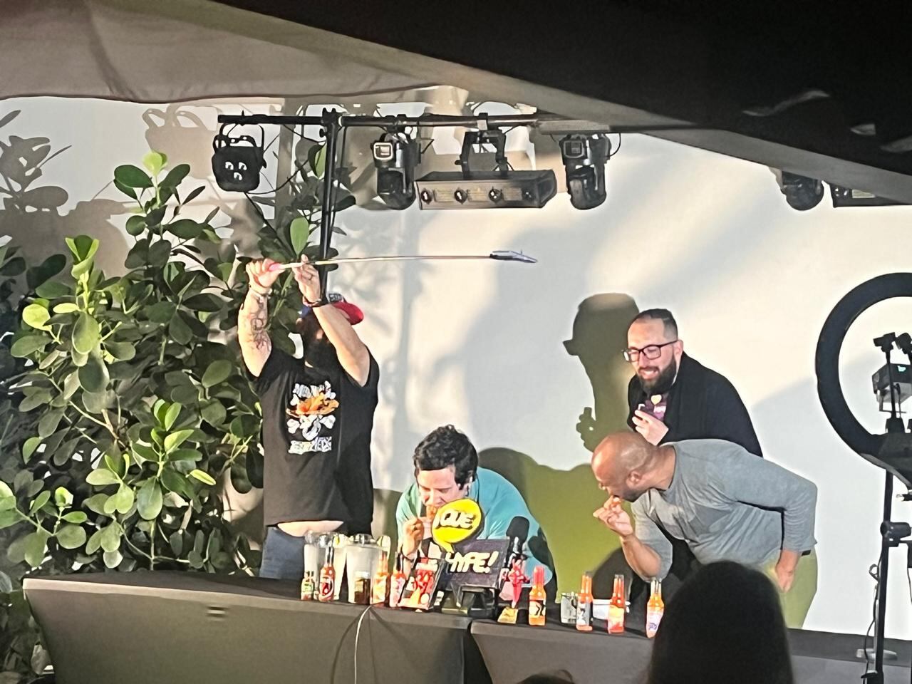 Garbin Hart Smith, se inscribió en el Desafío HOT del programa “Que Hype” de Radio Hit 104.7 FM y terminó llevándose el título de campeón de la tercera temporada.