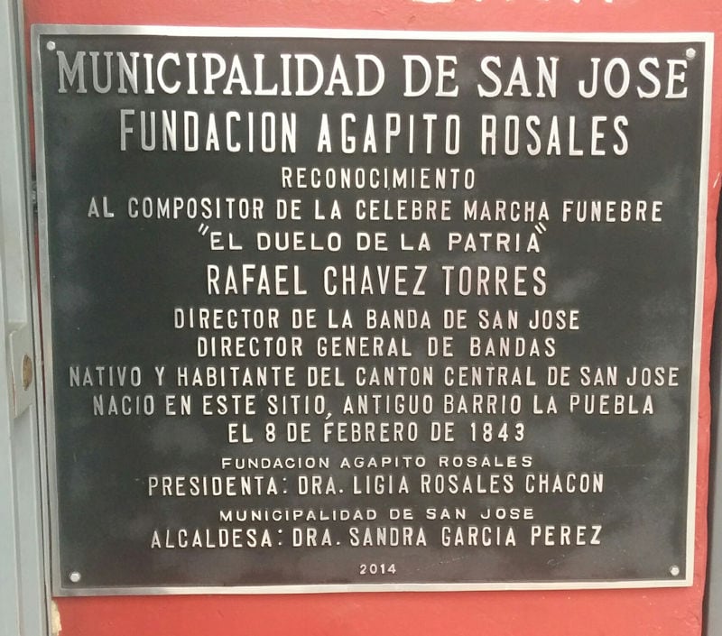 Rafael Chaves Torres nació en la Puebla, hoy llamada la Dolorosa, en San José, un 8 de febrero de 1843. Empezó sus estudios musicales, desde niño, con la banda Militar de San José. Compuso la marcha fúnebre "El duelo de la patria".