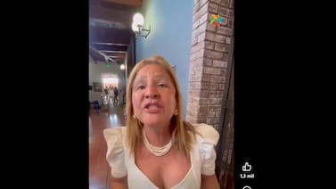Asesora de diputada oficialista reveló algo que no debía de los refrigerios en Puntarenas, pero quedó grabada