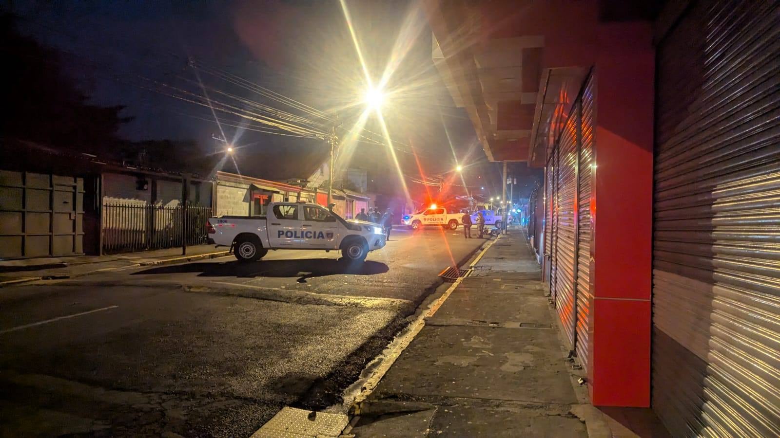 El mortal accidente ocurrió cerca del Palacio de los Deportes. Foto Heredia por Media Calle.