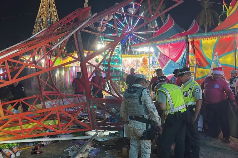 Un juego mecánico colapsó en Acapulco, México. GDA/La Nación/Argentina