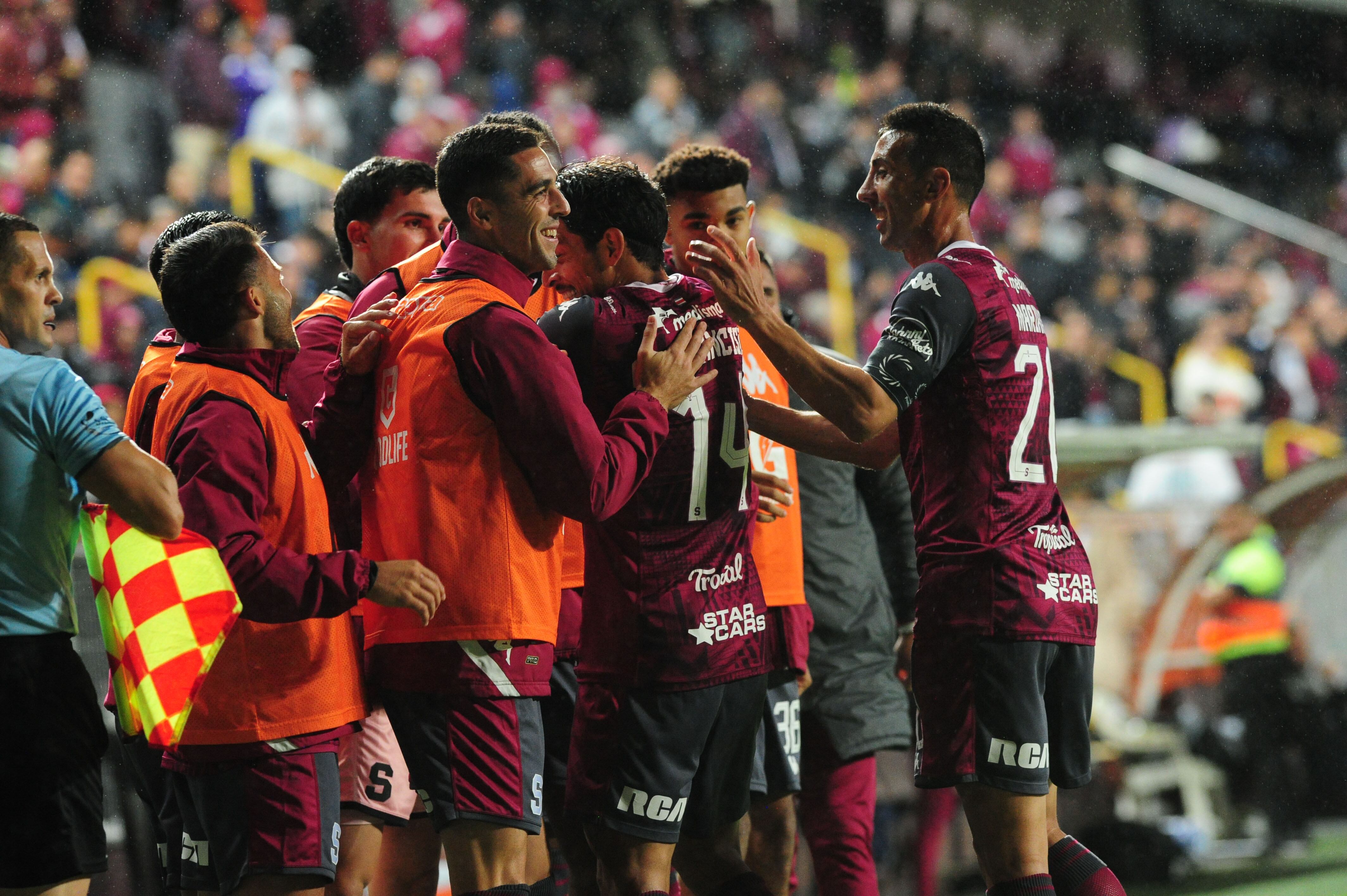 Saprissa vs Santa Ana
