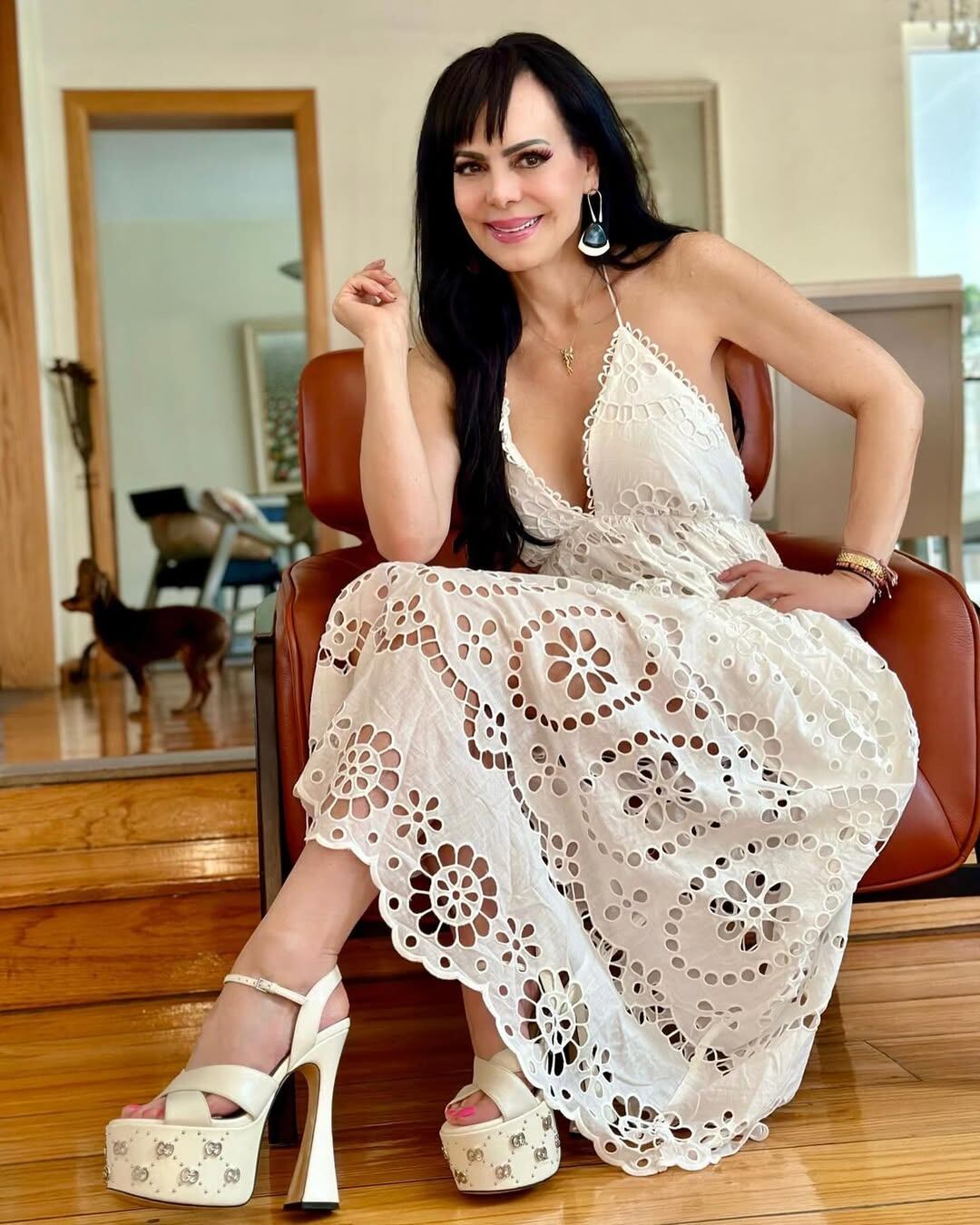 El pleito legal que inició Maribel Guardia contra su exnuera, Imelda Garza, tiene a la actriz inmersa en una gran polémica; sin embargo, esa controversia familiar no es el mayor escándalo registrado en los 47 años de carrera artística de la tica.