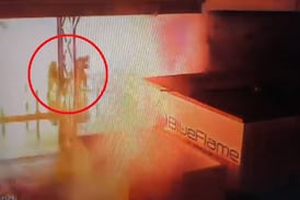 Video muestra la aterradora situación a la que sobrevivieron dos bomberos durante incendio en planta envasadora de gas