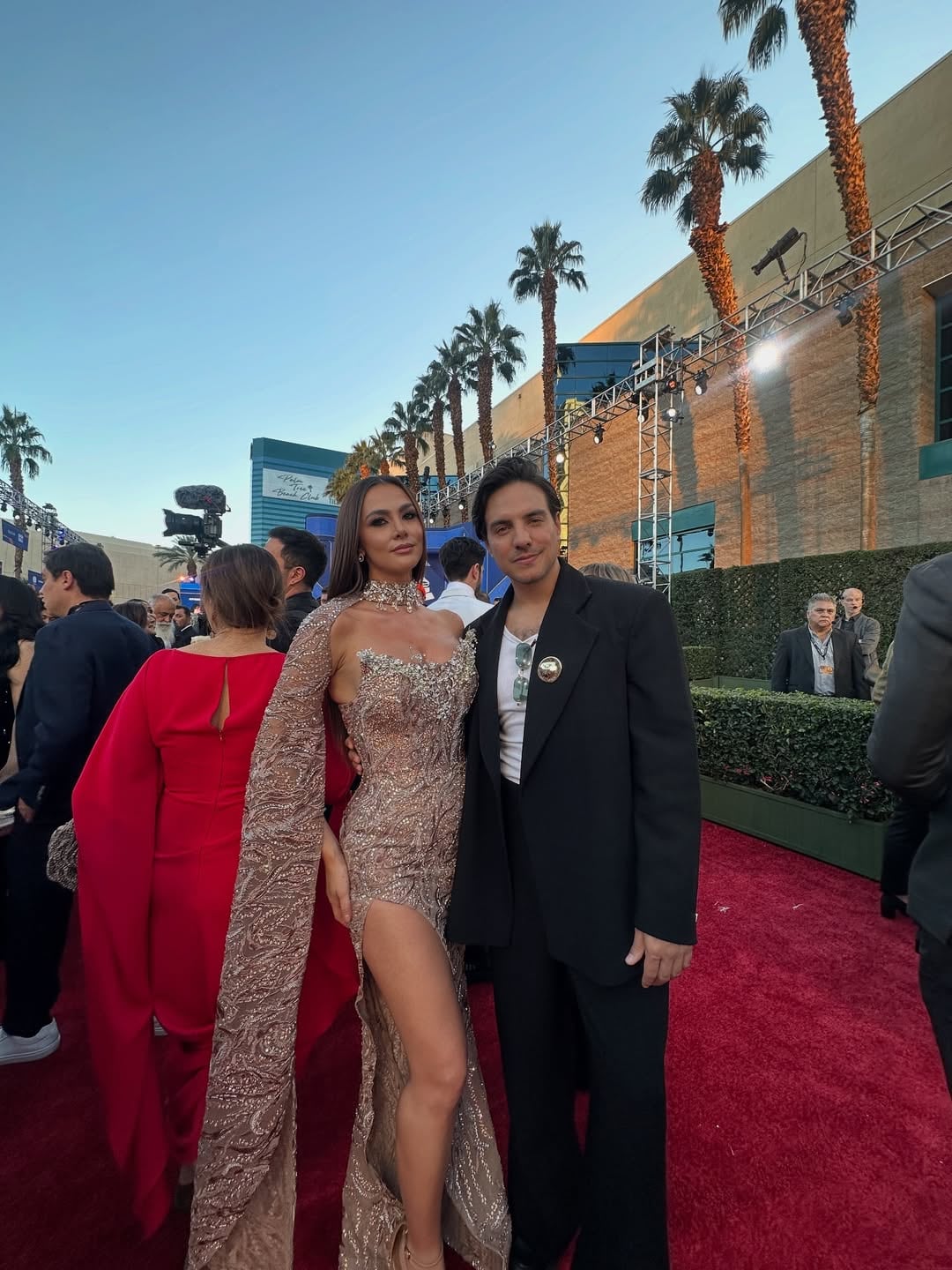 Karina Ramos en la alfombra roja de los Latin Grammy 2025
