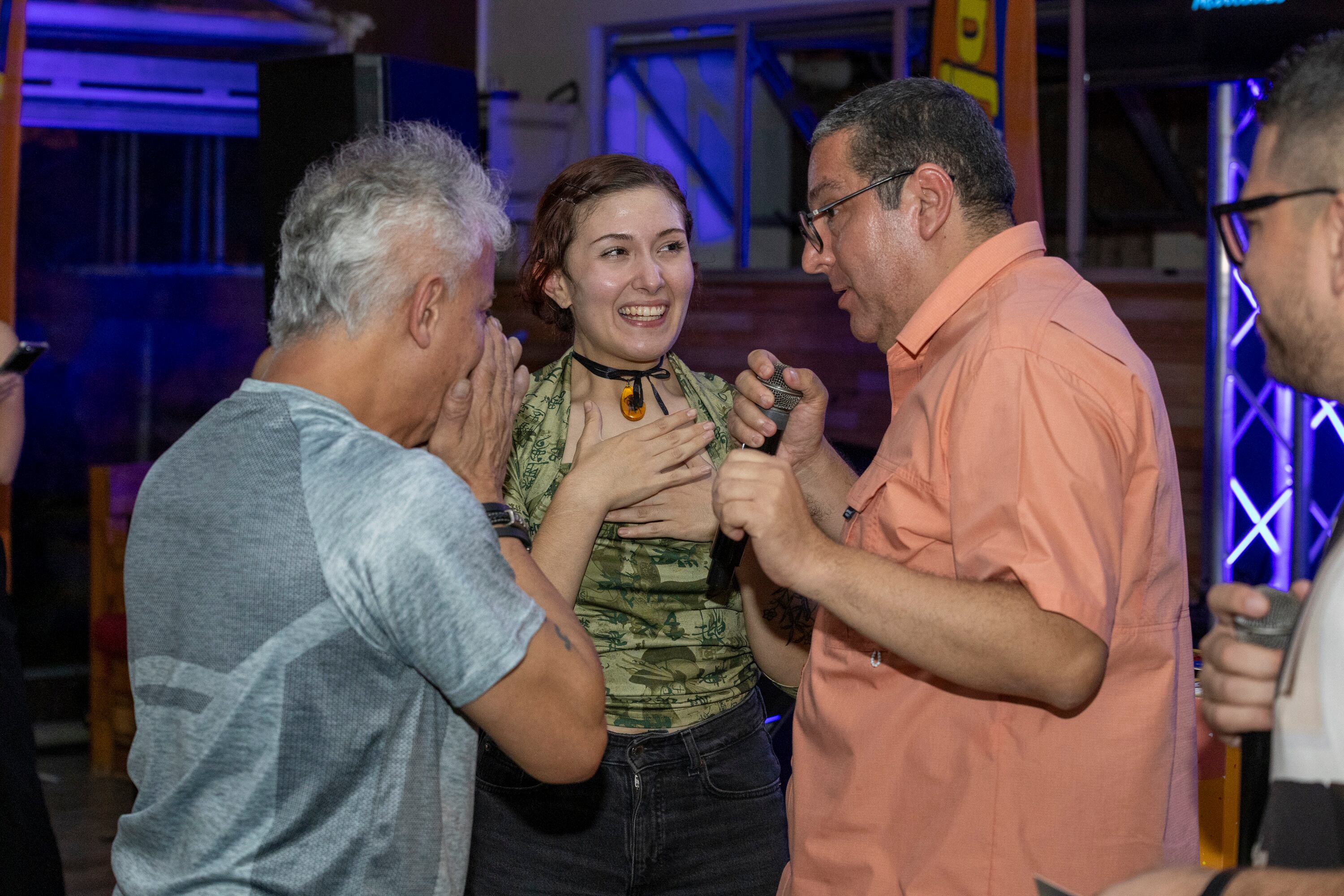 13/10/2024, San José, Grupo Nación, celebración del aniversario numero 18 del periódico La Teja, empleados y lectores reunidos para la celebración.