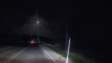 Video capta meteoro en el cielo y sorprende a vecinos en varias zonas de Costa Rica