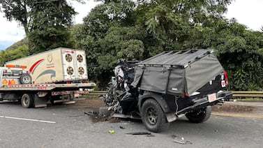 Conductor que viajaba con el diputado Eli Feinzaig es trasladado de urgencia al Hospital México
