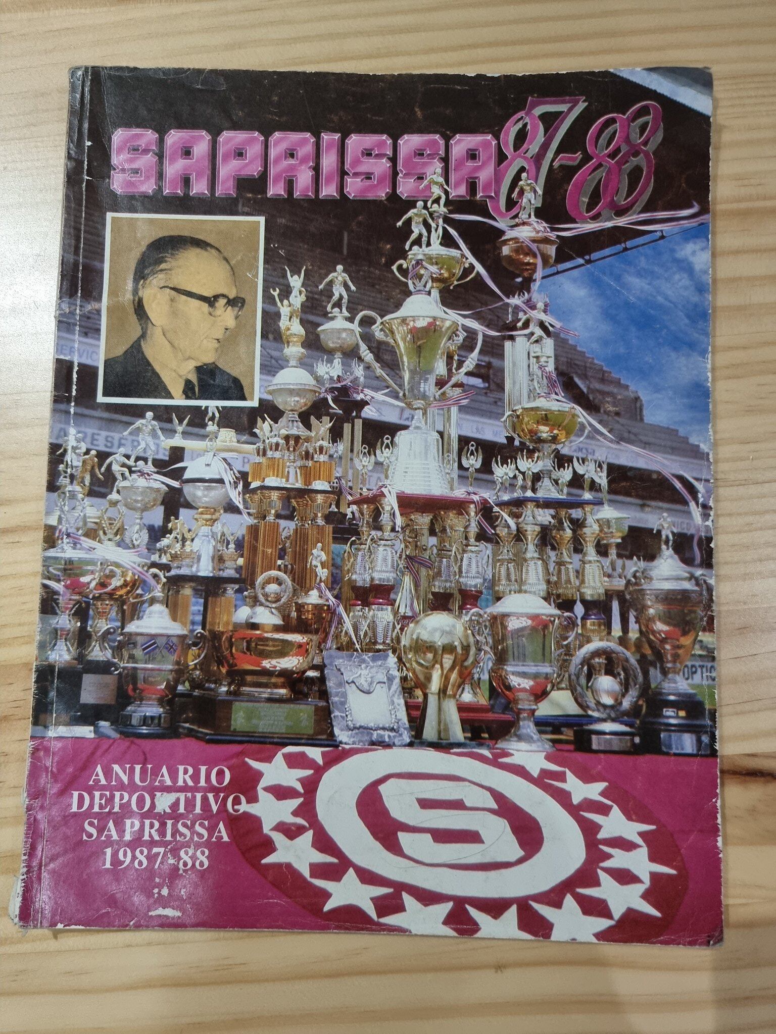 Colección histórica del periodista y presentador de Telenoticias, Luis Ortiz. Cortesía.