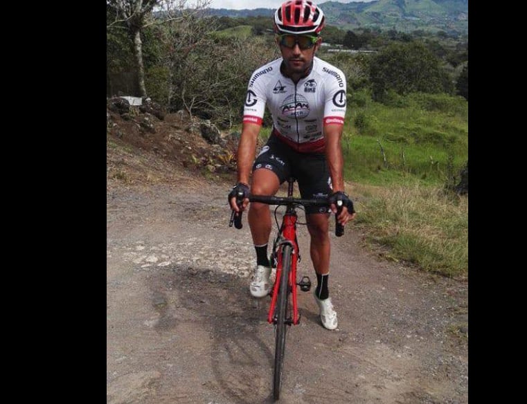 Ciclista Félix Araya papá de Hillary Araya