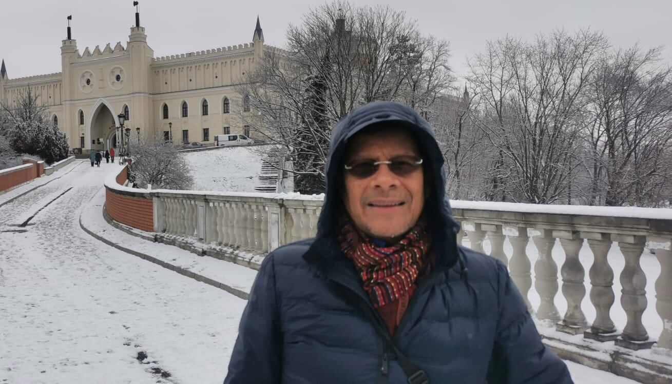 El periodista tico-colombiano, Héctor Guzmán, está desde la semana pasada en Ucrania, cubriendo la invasión de Rusia a ese país