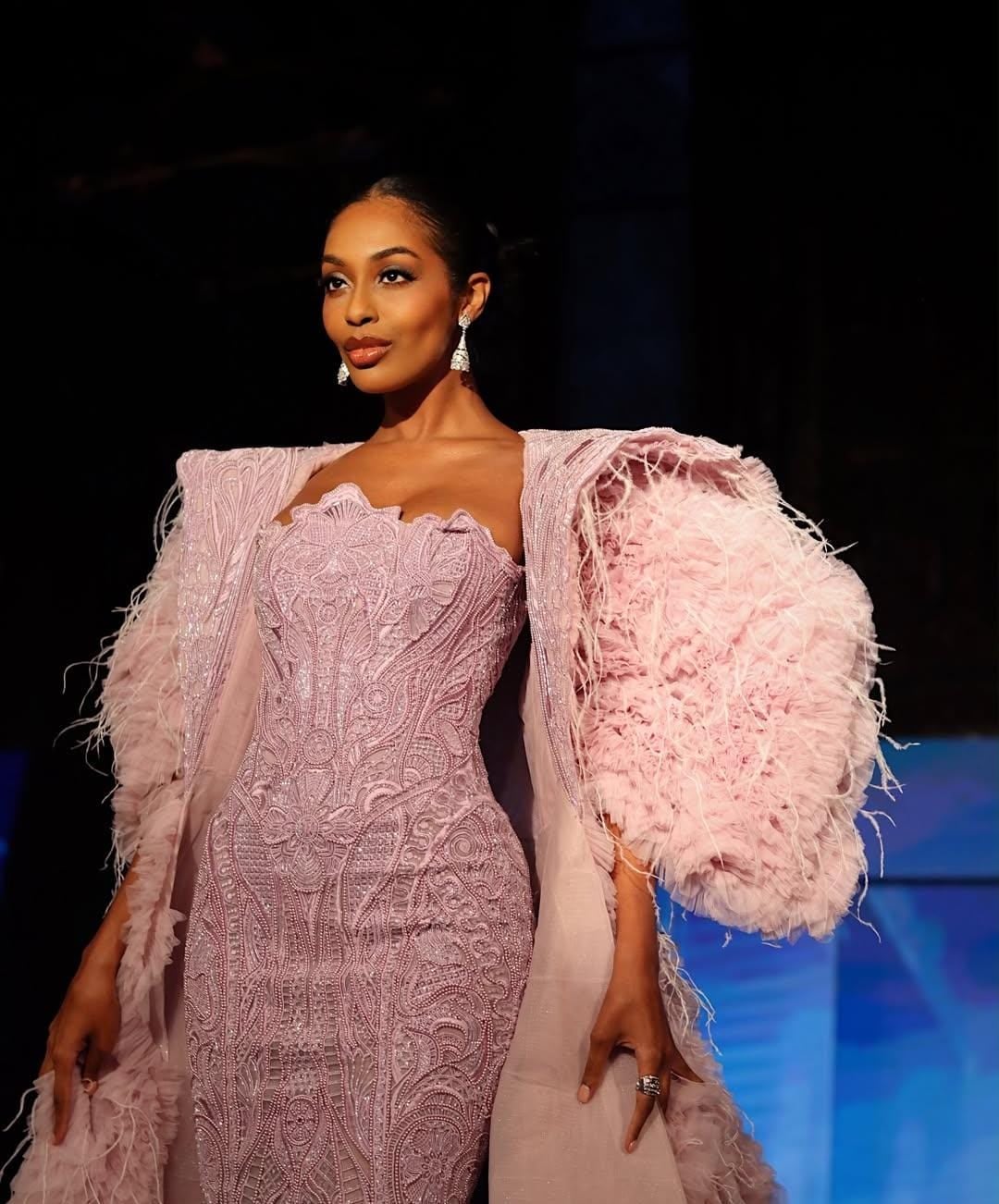 Mariale Acosta destacó durante su participación en el New York Fashion Week.